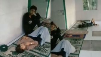 Tak Tahu Tempat, Tiga Remaja Lawan Jenis Digrebek Warga Lagi Tidur di Masjid