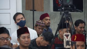 Lagi-lagi Kedapatan Ikut Kajian Ustaz dari AS Bareng Arie Untung, Daniel Mananta Resmi Peluk Islam?