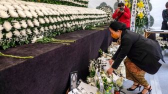 'Ibu Belum Mendatangi Kanjuruhan', Polemik Puan dan Megawati Nyekar ke Lokasi Tragedi Itaewon