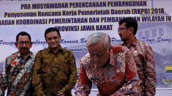 Profil Adang Hadari Wakil Bupati Pangandaran 2016-2021 yang Tutup Usia Hari Ini