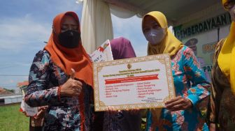 Bupati Ikfina: Kegiatan P2L oleh KWT Bisa Atasi Masalah Ketahanan Pangan di Mojokerto