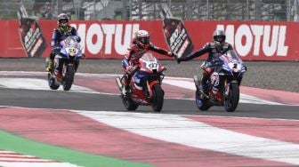 Menang Race 1 WSBK Mandalika 2022, Toprak Razgatlioglu Sebut Ducati Sangat Kencang