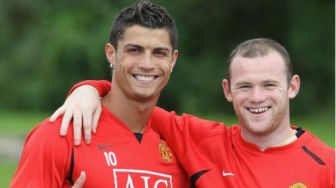 6 Perseteruan Cristiano Ronaldo dan Wayne Rooney yang sempat Jadi Perhatian Dunia