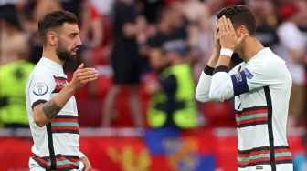 Pelatih Portugal Ditanya Mungkin Ronaldo Pura-pura Sakit Jelang Kontra Nigeria, Fernando Santos Ketawa