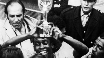 Sang Legenda Telah Pergi, Pele Meninggal Dunia di Usia 82 Tahun