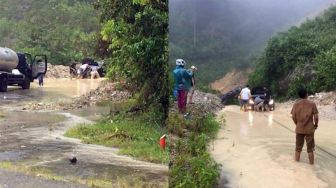 Jalan Padang-Bukittinggi via Malalak Tertimbun Longsor