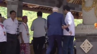 Video Jokowi Pegangi Joe Biden saat Hampir Jatuh, Reaksi Luhut Bikin Salfok Publik