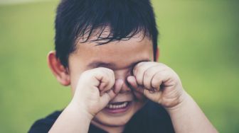 6 Gejala Separation Anxiety Disorder, Gangguan Kecemasan pada Anak-anak