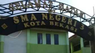 Ada Sumbangan Rp4,5 Juta di SMA 3 Kota Bekasi, Ridwan Kamil Perintahkan Disdik Jabar Usut Tuntas