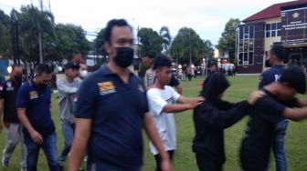 Kapok! Diduga Hendak Tawuran, 75 Pelajar SMK di Batang Dikukut Polisi