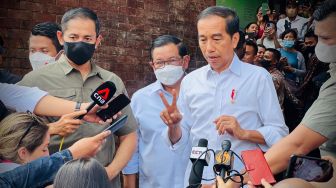 Buntut Kode-kode Soal Capres, PDIP Disarankan Segera Tegur Jokowi Agar Tak 'Genit' Politik