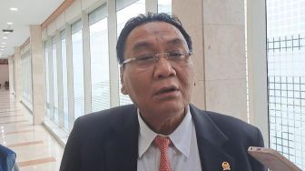 Bambang Pacul Ungkap Kekalahan Ganjar-Mahfud Bukan Karena Politik Curang: Komendan Mereka Jago!