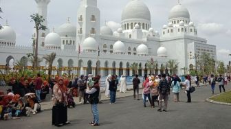 4 Wisata Kuliner Dekat Masjid Raya Sheikh Zayed Solo, Jajan yuk!