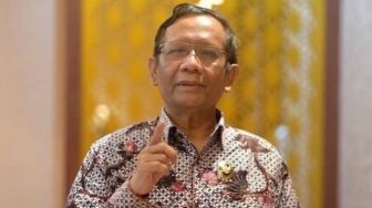 Berada di Pihak Jokowi Soal Perppu Cipta Kerja, Mahfud MD Dituding Lecehkan MK