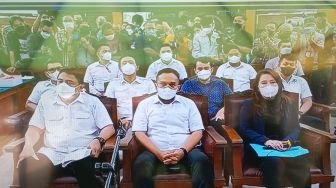 Penyidik Polres Jaksel Ngaku Diintai Ketat saat Olah TKP di Rumah Duren Tiga, Hakim: Diawasi Mata Elang Ya?