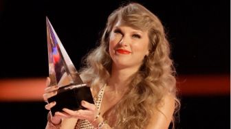 Buat Kejutan di AMA 2022, Taylor Swift Sabet 6 Penghargaan Sekaligus