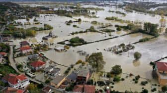 Banjir Ubah Kota Shkodra di Albania jadi Seperti Danau Raksasa
