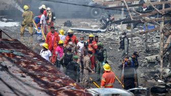Satu Orang Tewas dan 30 Orang Luka-luka Setalah Bom Mobil Meledak di Thailand
