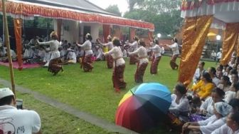 Tilem Kelima, Pura Dalem Harsana Pagesangan Gelar Pujawali Dihadiri Krama 27 Banjar