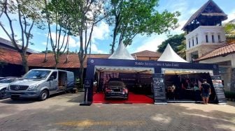 Mercedes-Benz Mobile Service Clinic and Sales Event Hadir Perdana di Kota Baru Parahyangan