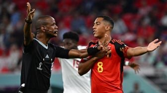 Profil Janny Sikazwe, Wasit Kontroversial Zambia yang Kini Pimpin Laga Piala Dunia 2022