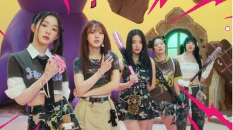 Seru Abis! Red Velvet Jelajahi Dunia Fantasi di Teaser MV Terbarunya 'Birthday'