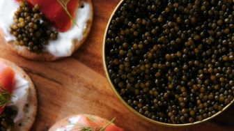 2 Alasan Mengapa Caviar Menjadi Salah Satu Makanan Termahal di Dunia, Sudah Tahu?