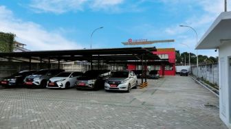 Pasar Mobil Bekas Terus Bergulir Seru, di Kota Medan Caroline Buka Dealer Baru