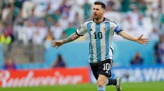 Cetak Rekor Penampilan di Piala Dunia, Lionel Messi: Maradona Sangat Bahagia kepada Saya