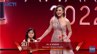 'Seperti Telanjang', Amanda Manopo Kembali Dicibir Pakai Gaun Transparan Hadiri Silet Awards 2022
