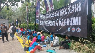 Kembali Gelar Tenda di Depan Balai Kota DKI, Warga Kampung Susun Bayam: Kami Aksi Lagi karena Sering Dibohongi