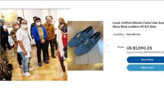 Jokowi Minta Tekan Beli Produk Impor, Intip Yuk OOTD Necis Menkominfo Pakai Sepatu LV Rp 17 Jutaan