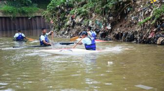 Kementerian PUPR Gelar Gerakan Bersih dan Sehat Bersama Sungai Ciliwung di Peringatan Hari Bakti PU ke-77