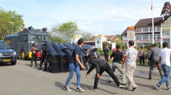 Kapolres Aceh Jaya Gelar Simulasi Pengamanan Pemilu 2024