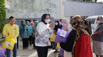 Peringati Hari Ibu ke 94, TP-PKK Lampung Gelar Bakti Sosial