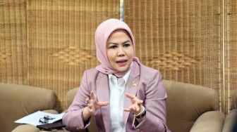 DPR RI Soroti Realisasi Efisiensi Holding Farmasi hingga Klastering BUMN