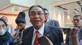 Bambang Pacul PDIP: Kalau Ada Dana Korupsi BTS Ngalir ke Partai, Buktikan ke Kejagung, Jangan Hanya Isu!