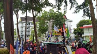 Mantap! Diminta Bupati, UMK di Sini Bakal Naik Hampir Sejuta