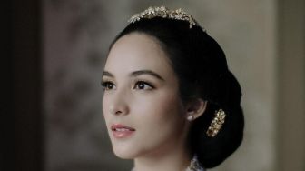 Super Cantik! Anggunnya Chelsea Islan Jalani Prosesi Siraman hingga Sungkeman