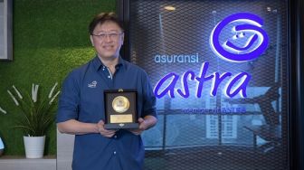 Rudy Chen, President Director Asuransi Astra Memperoleh Anugerah Top 100 CEO 2022