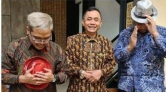 Cuma Kabar Lord Rangga Meninggal yang Bisa Bikin Coki Pardede Bersedih