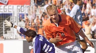 Belanda vs Argentina, Mengenang Gol Indah Dennis Bergkamp ke Gawang Albiceleste di Perempat Final Piala Dunia