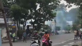 Bom Bunuh Diri Meledak di Mapolsek Astanaanyar Bandung