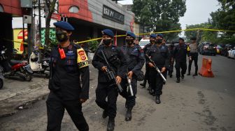 Suasana Pasca Insiden Ledakan Bom di Polsek Astanaanyar Kota Bandung