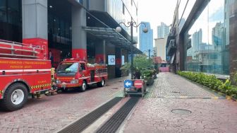 Geger Aksi Heroik Alfin Buka Jalur Mobil Damkar, Ini Urutan Kendaraan Prioritas di Jalan yang Wajib Didahulukan!