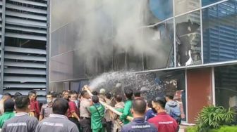 Gedung Kemenkumham Kebakaran, Staf Klaim Tidak Ada Dokumen Penting yang Terbakar