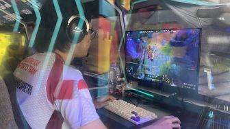 Timnas Esports Indonesia Semifinal Lower Bracket DOTA 2 Turnamen IESF