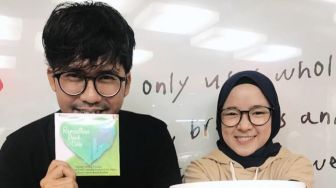 Dikabarkan Sudah Menikah Siri, Intip 8 Momen Foto Kebersamaan Nissa dan Ayus Sabyan yang Sangat Dekat