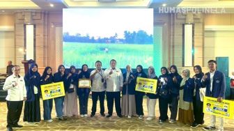 Mahasiswa Polinela Raih Penghargaan Kartu Petani Berjaya Award 2022