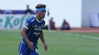 Stok Pemain Asing Melimpah, Persib Bandung Lepas Daisuke Sato dan Tyronne Del Pino